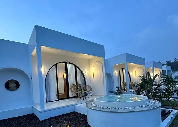 Hideout And Hot Spring Villa Kintamani